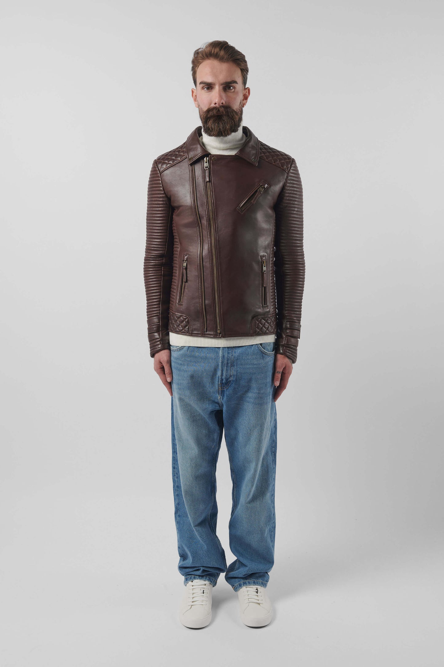 THE ALEXANDER 3.0 ANTIQUE BROWN TALL