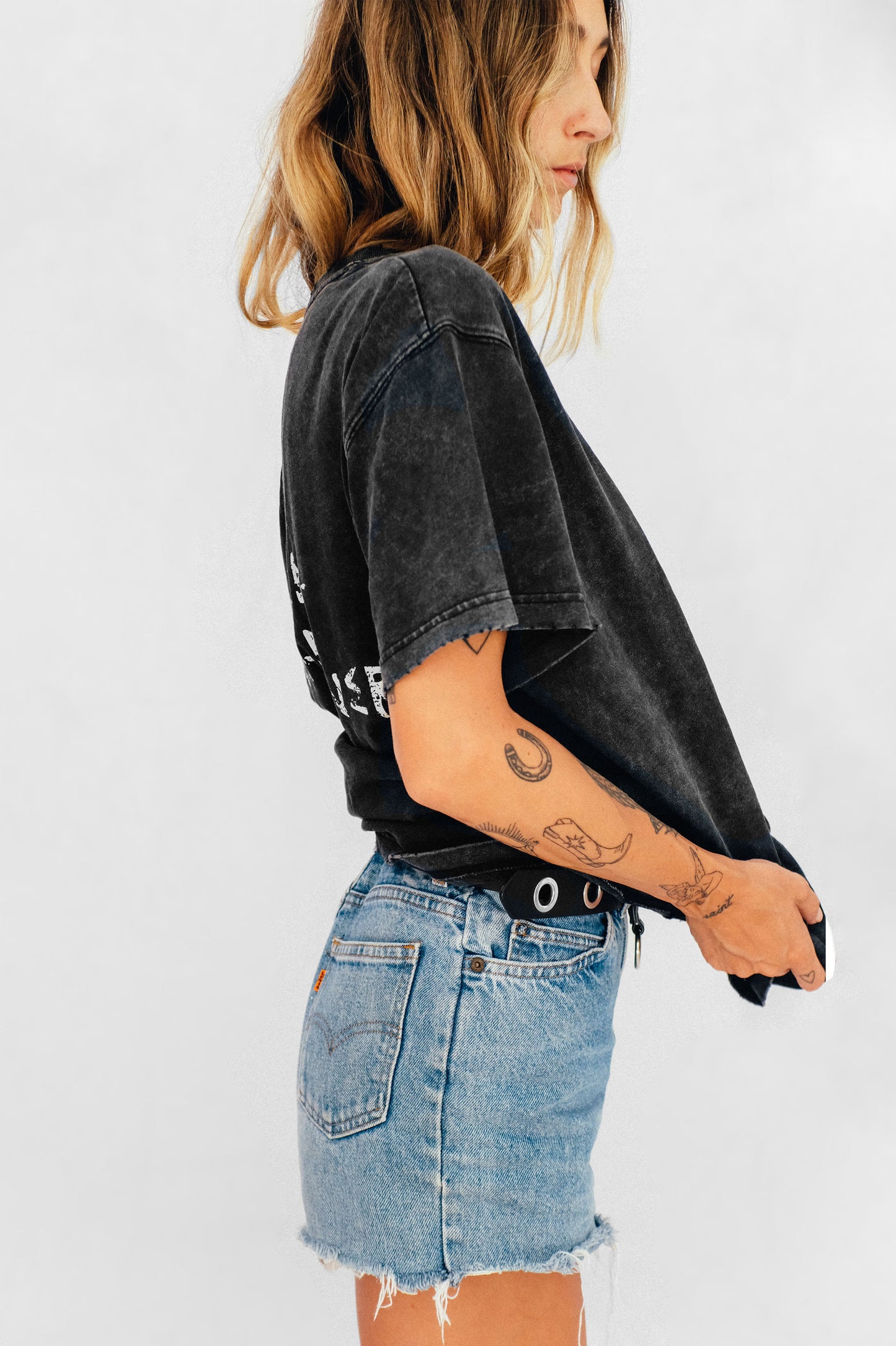 NATURAL BORN SINNER TEE