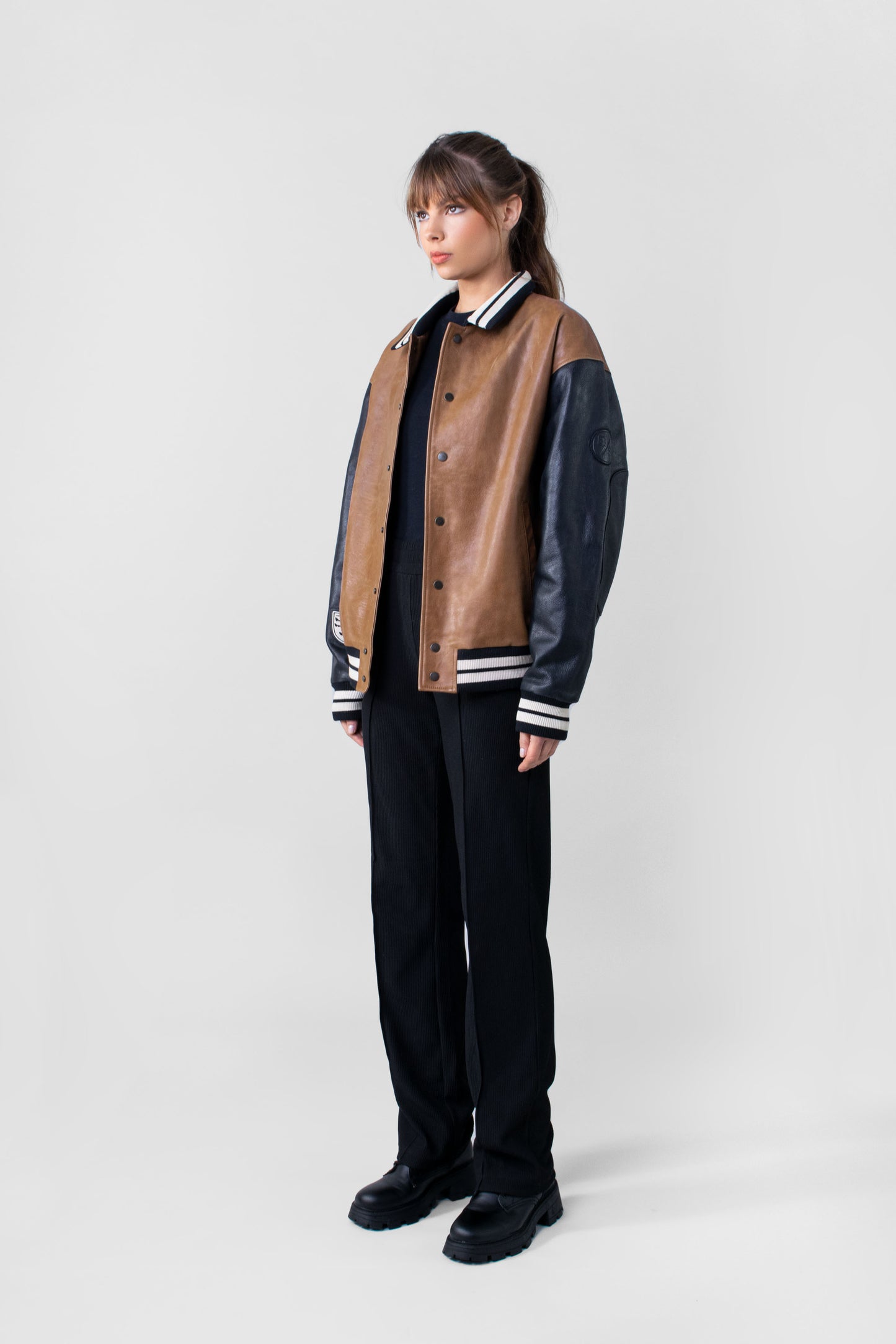VARSITY NOMAD
