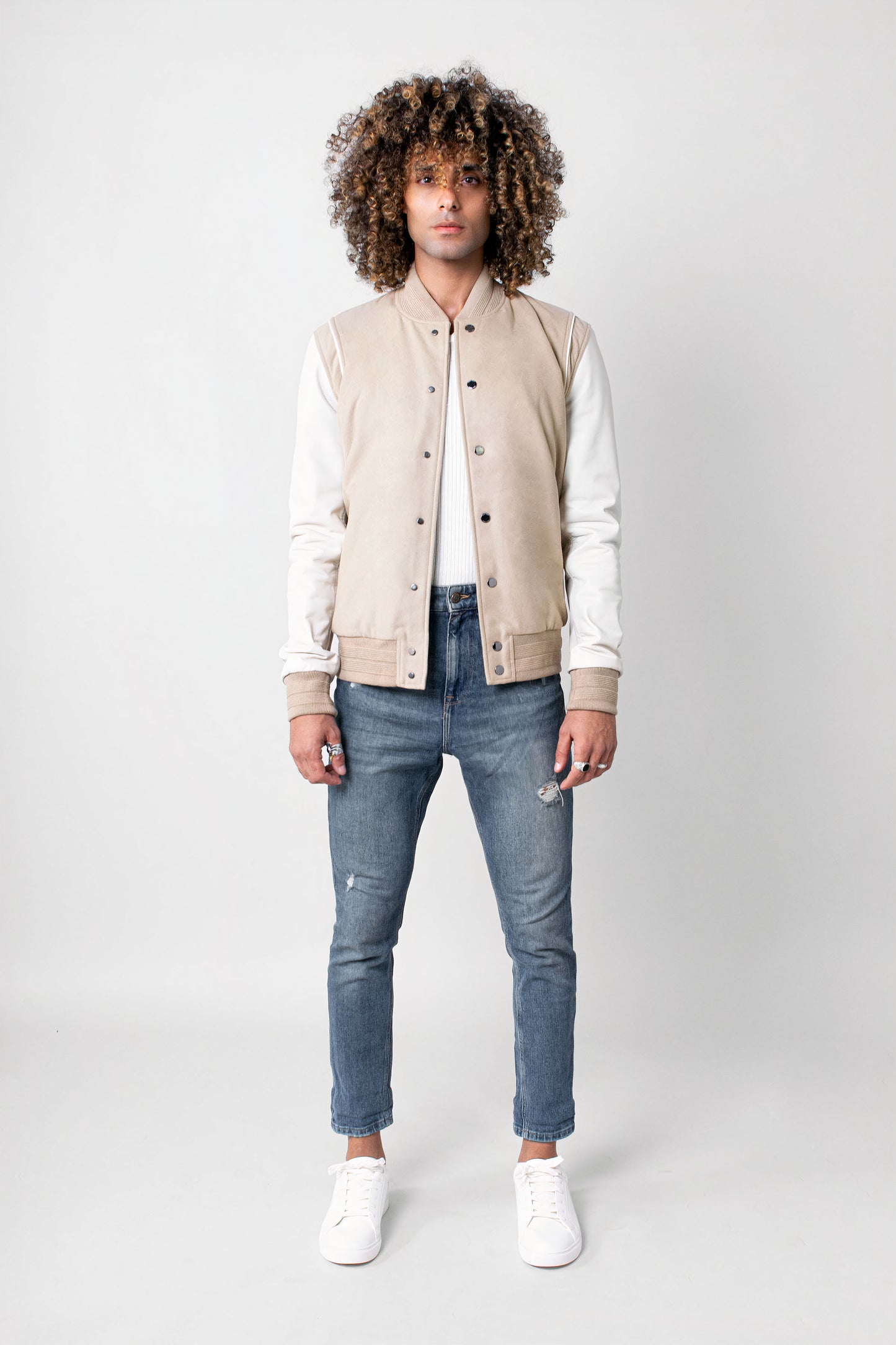 Varsity Ecru Tall (Man)