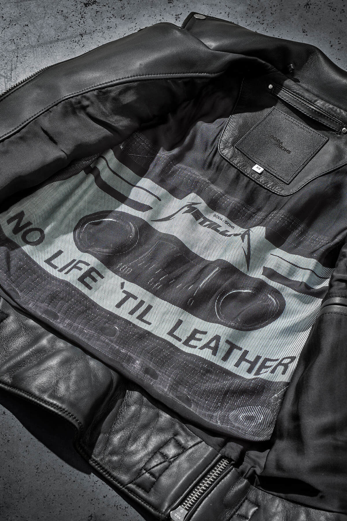 Kay Michaels: No Life 'Til Leather Tall (Woman)
